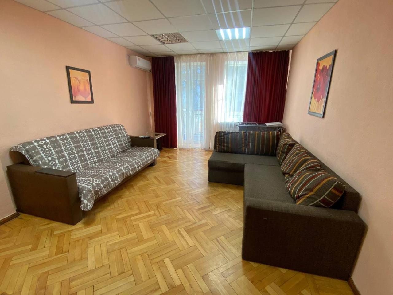 Apartments On Moskovskaja Dniepropietrowsk Zewnętrze zdjęcie